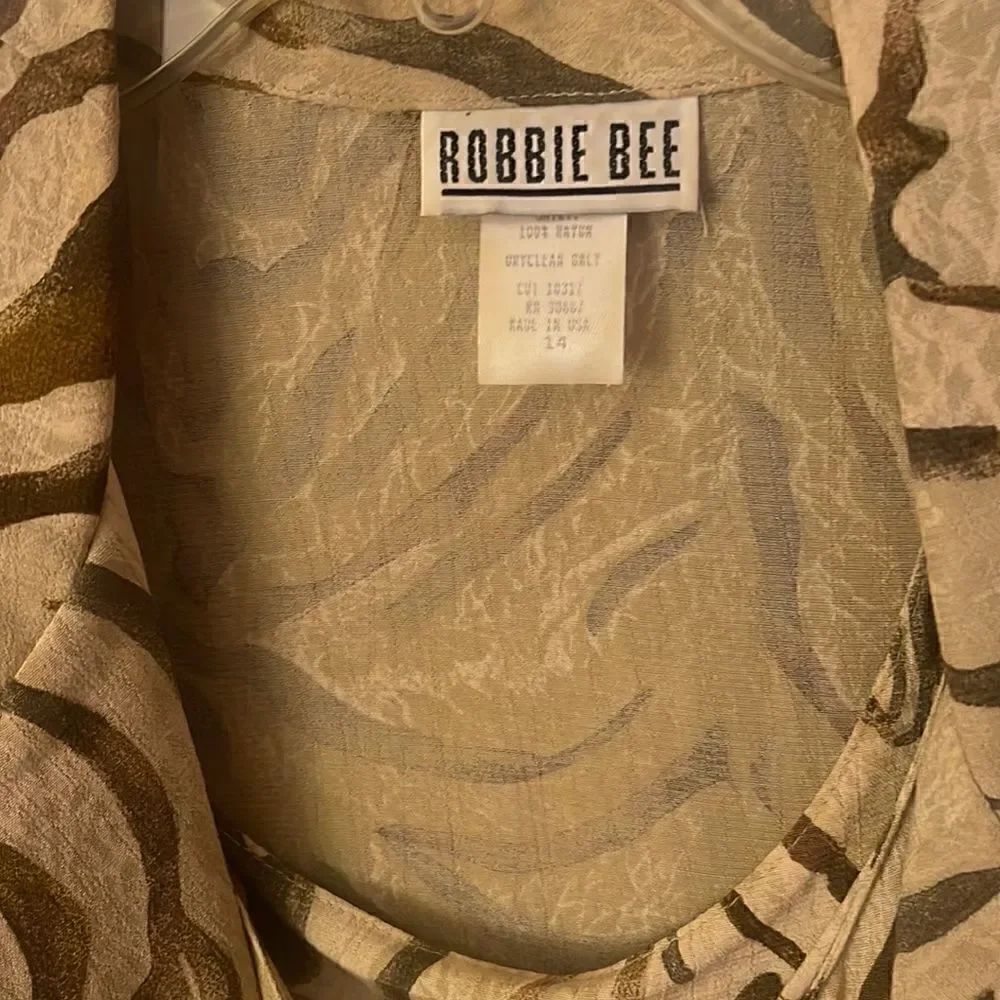 Bobbie Bee 2 PC Dress & Jacket - Picture 5 of 5